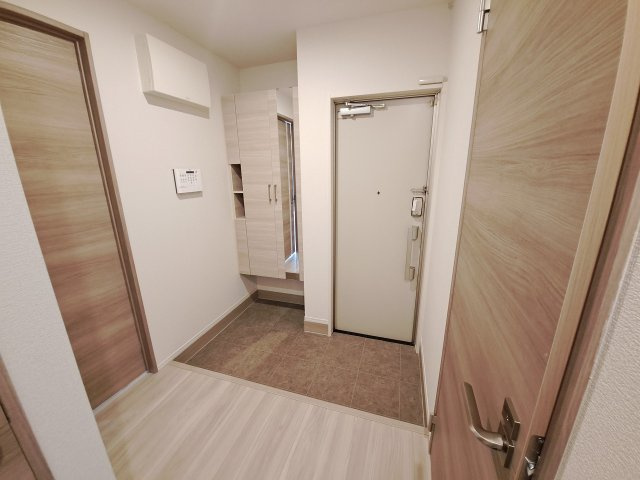 メリヤス鳴尾の玄関