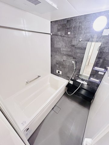 エムライズ西宮の浴室