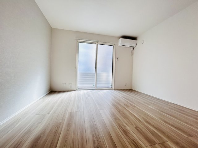 エムライズ西宮の居間・リビング