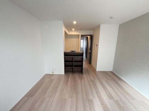 エムライズ西宮の居間・リビング