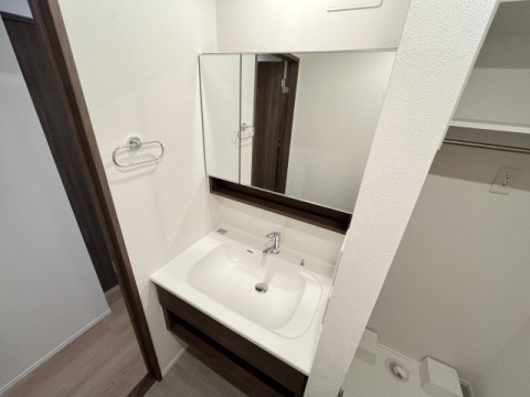 エムライズ西宮の洗面所