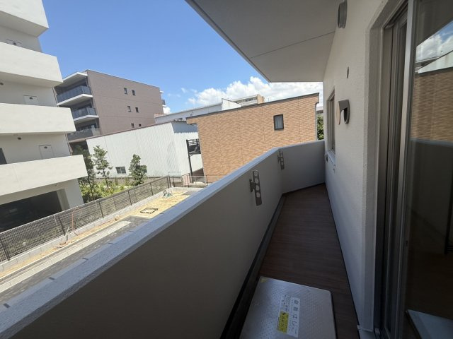 GROOVE上甲子園レジデンスのバルコニー