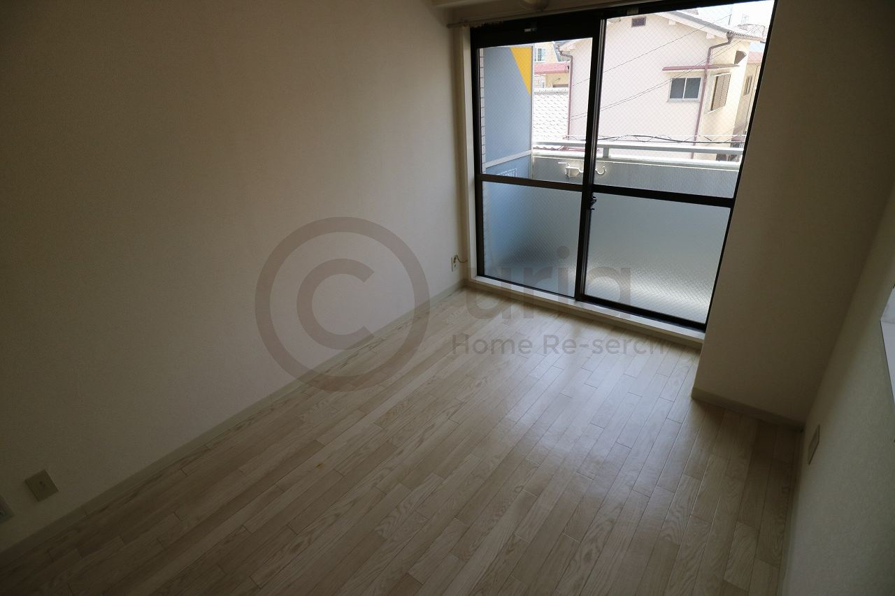 メゾンド六甲パート１の洋室