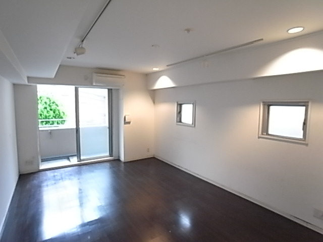 ＫＡＩＳＥＩ神戸北野町の居間・リビング