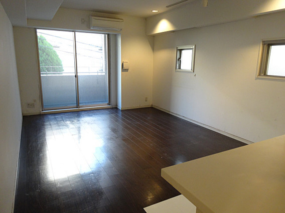 ＫＡＩＳＥＩ神戸北野町の居間・リビング