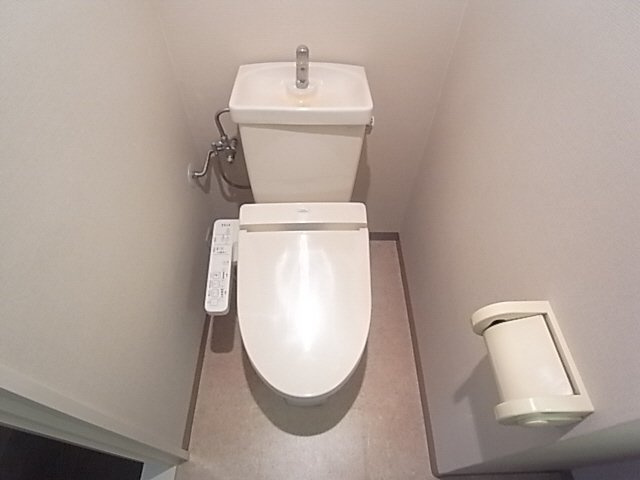 幸和マンションのトイレ