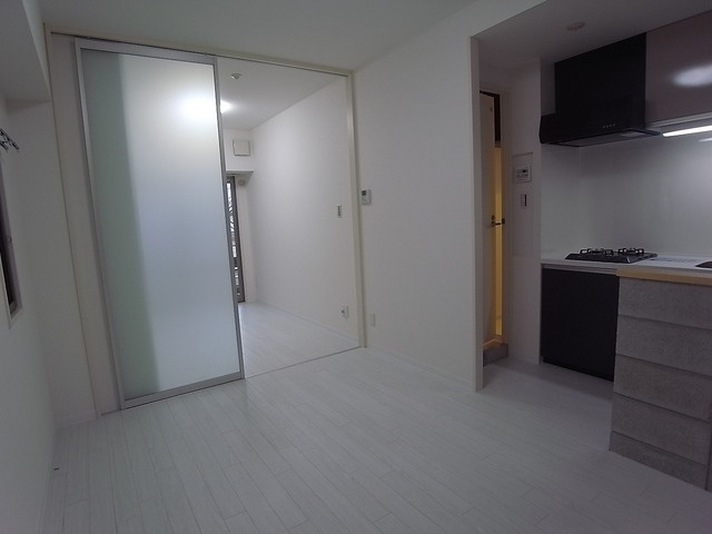 ｇ＋(ジープラス)の洋室