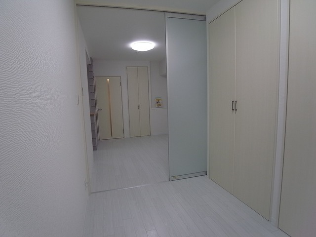 ｇ＋(ジープラス)の洋室