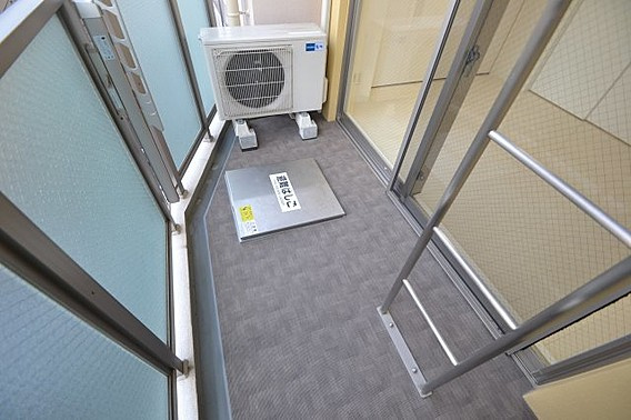 エステムコート三宮駅前Ⅱアデシオンのバルコニー