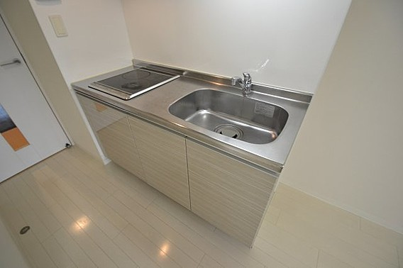 エステムコート三宮駅前Ⅱアデシオンのキッチン