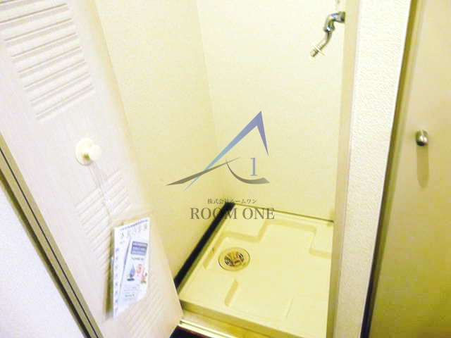 サクラメント　ハウスの設備|洗濯機置き場です。