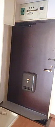 ダイホープラザ東十条の玄関