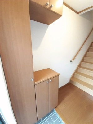 【玄関】 | リュール西津田 | 落ち着いた玄関です