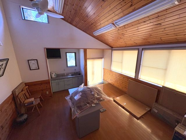 敷地約325坪　渡り廊下でつながる母屋＋ヘーベルハウス住宅のその他|事務所内の様子です