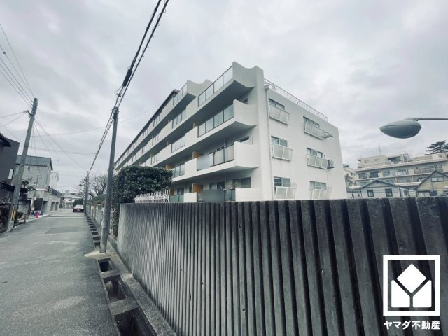 シーアイマンション夙川のその他|広々17帖のLDKが魅力。家族全員がリラックスできる、ゆったりとした快適リビングで温かい団らんの時間を。