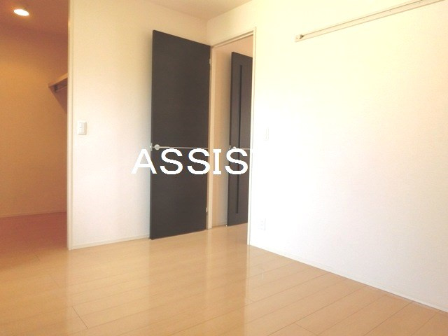 サン・ボヌールの寝室|室内写真：設備同仕様の別号室です