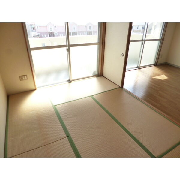 グリーンエイトⅣの内装