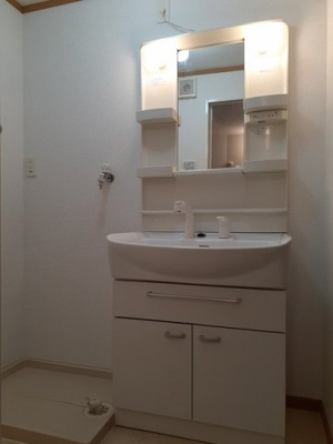 【洗面所】 | グランソレイユＢ | 洗面所です