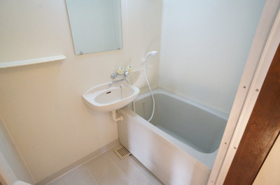 【浴室】 | ＳＵＮＲＩＳＥヨシカワＡ | バス