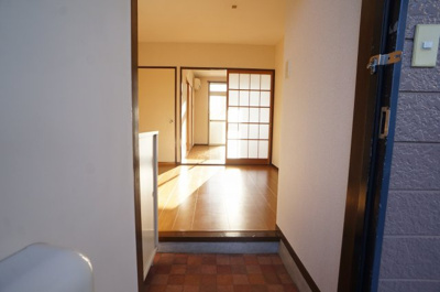 【玄関】 | ＳＵＮＲＩＳＥヨシカワＡ | 玄関