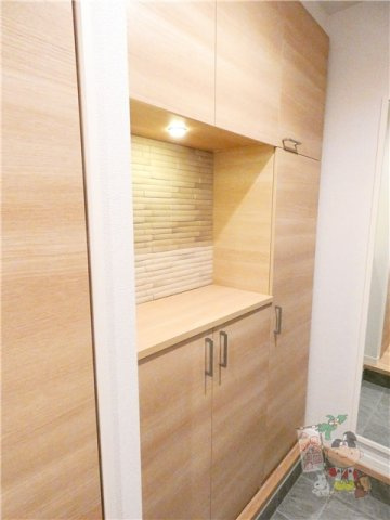 エステイ学南町の収納