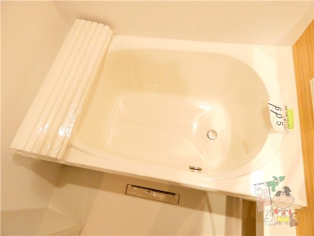 エステイ学南町の浴室