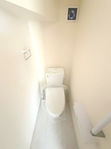 福生市福生全２棟　新築分譲のトイレ