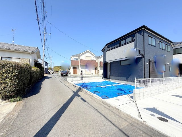 福生市福生全２棟　新築分譲の前面道路含む現地写真
