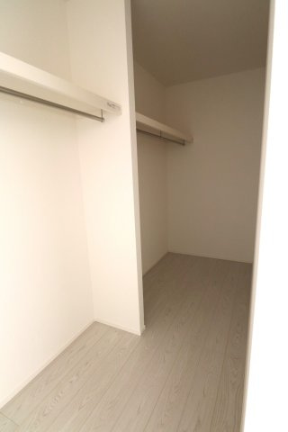 国分町新築戸建の収納
