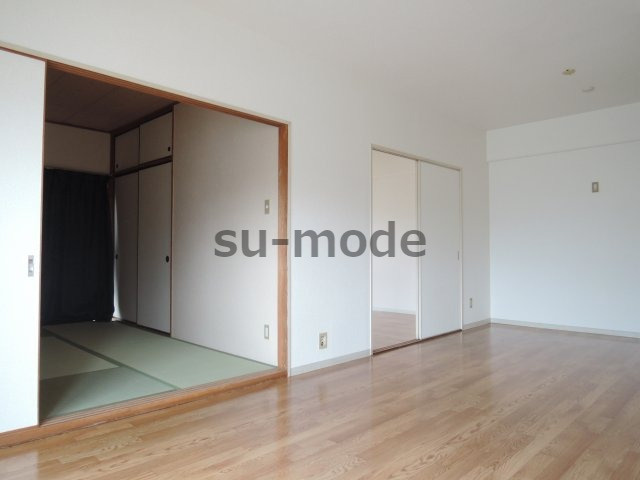 ピアタウンの内装