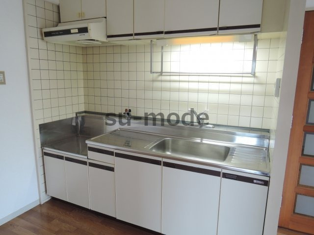 ピアタウンのキッチン