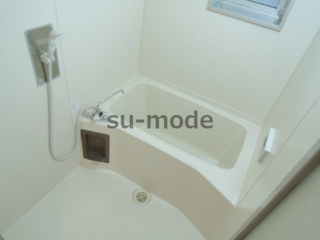 ピアタウンの浴室