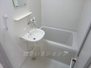 広島市安佐北区亀山７丁目のアパートの浴室