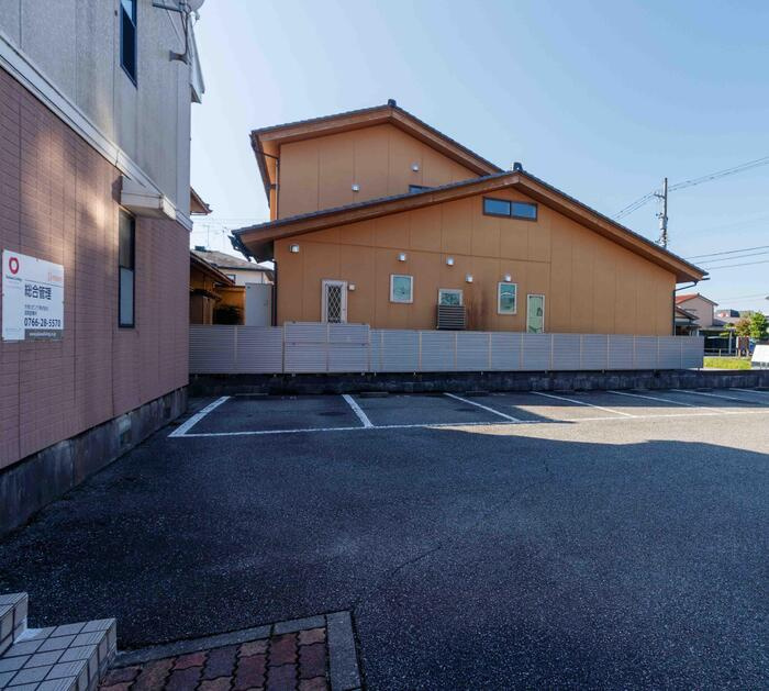 セジュール城東　A棟の駐車場