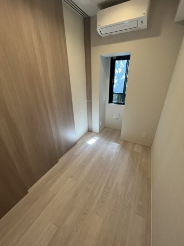 シーズンフラッツ両国サウスの洋室