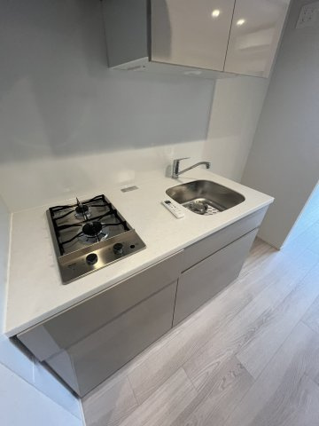 シーズンフラッツ両国サウスのキッチン