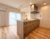 ヴィルヌーブ片瀬江ノ島マリンテラスの居間・リビング