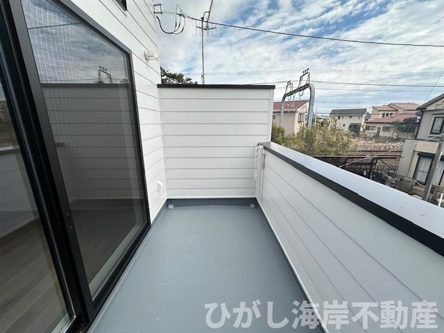 藤沢市鵠沼海岸７丁目　新築戸建の設備|バルコニー