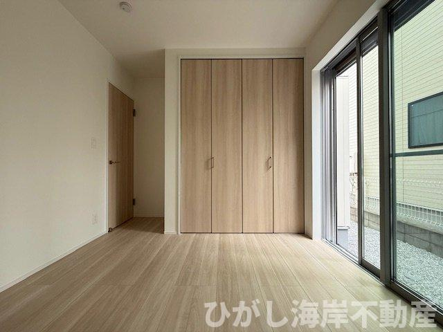 茅ヶ崎市小和田1丁目　 新築戸建 　全２棟の寝室|5.2帖　洋室