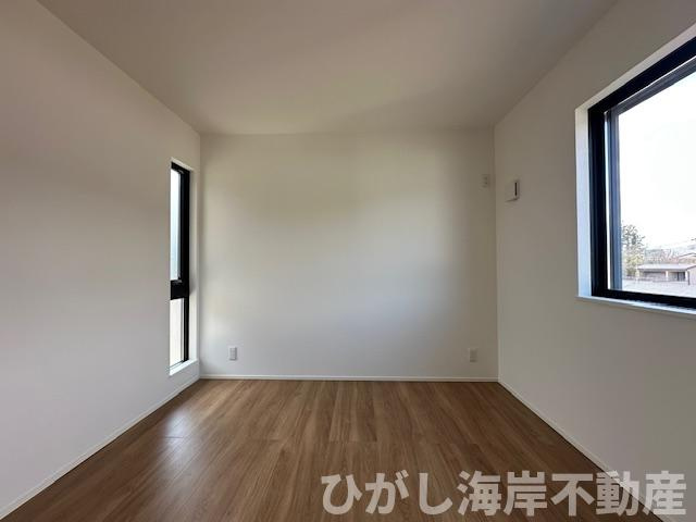 藤沢市城南５丁目　新築戸建　全16棟の寝室|5.7帖　洋室