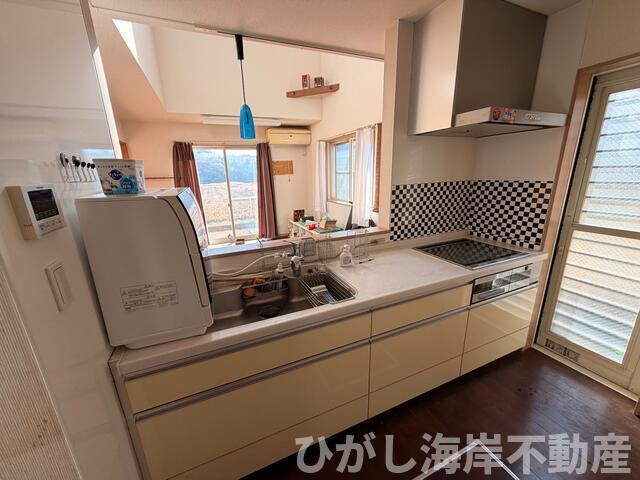 大磯町国府本郷　中古戸建のキッチン|システムキッチン