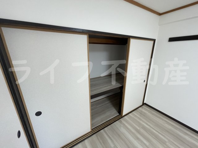 友井グレイスの収納|こまごまとしたものを収納できそうですね