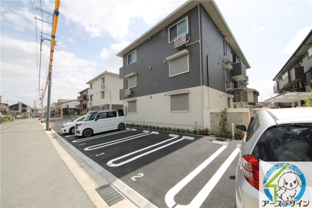 villa le Euphor ia AKASHI・OKUBOCHOの駐車場