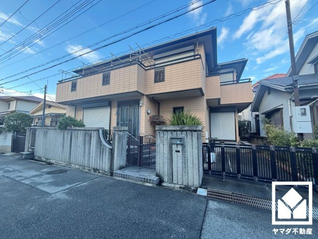西宮市上田東町の外観|温水洗浄便座付きで、季節を問わずいつでも温かい便座をお使いいただけます。