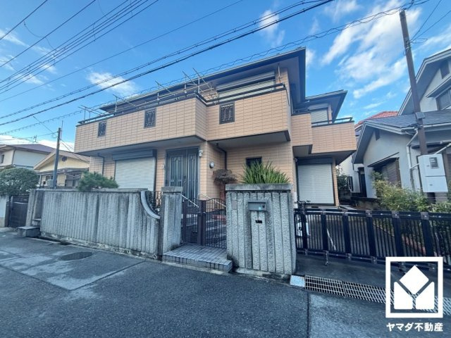 西宮市上田東町の外観|全居室8.4帖以上のゆとりある居住空間?で、広々お使いいただけます。全居室に収納もございますので、お部屋の広さを最大限に活用できます。