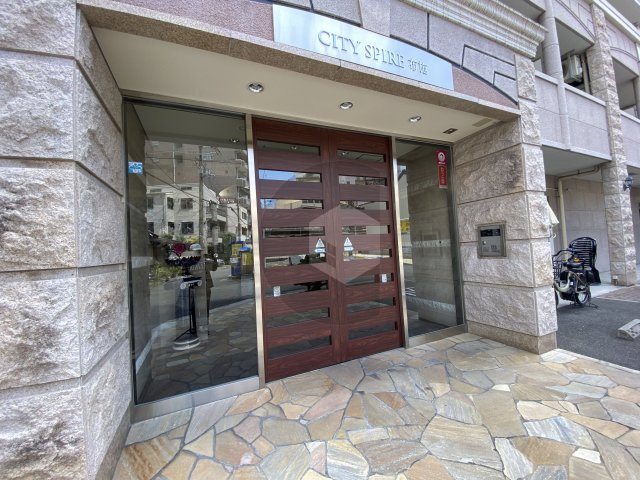 CITY　SPIRE布施のエントランス
