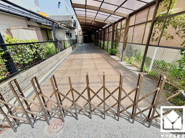 西宮市六湛寺町の外観|シンプルで飽きのこない、暮らしに余白をもたらす理想の家を建てられる一区画。