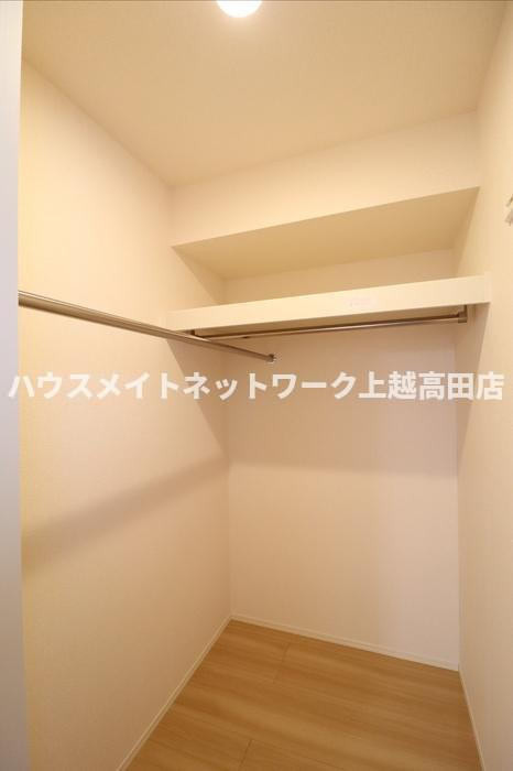 ルミナーレの収納|ウォークインクローゼット