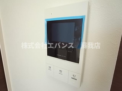 【セキュリティ】 | ルミエール・エタンセルｓｉｘ | TVモニターホンもございます。

