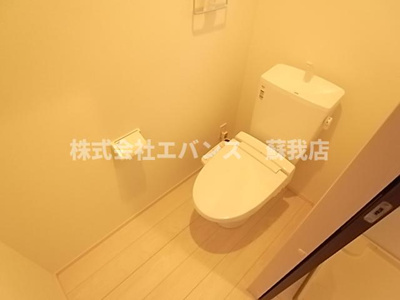 【トイレ】 | ルミエール・エタンセルｓｉｘ | トイレです